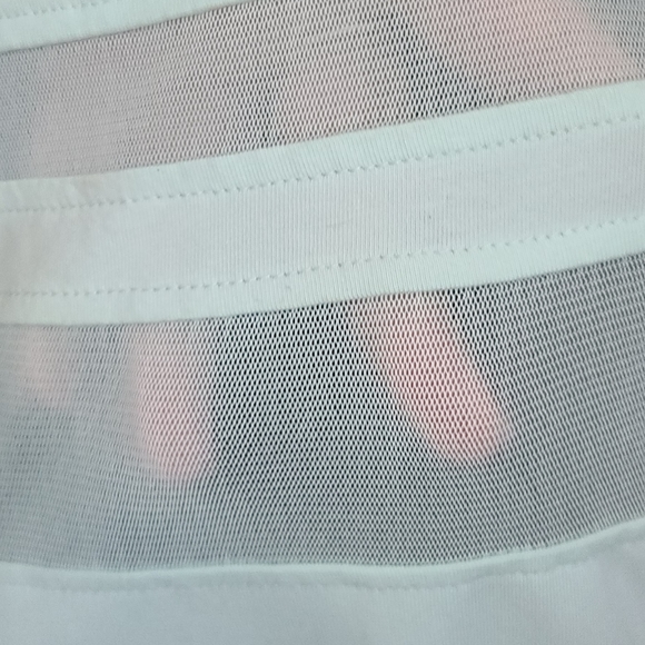 Nue Options Mint Green Mesh Detailing Tank Top Shirt Blouse - Picture 2 of 7